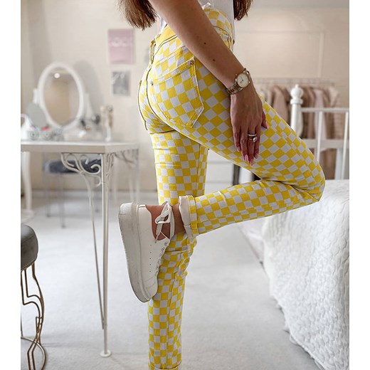 Żółte spodnie materiałowe w kratę Bler ze sklepu gemre w kategorii Spodnie damskie - zdjęcie 157575444