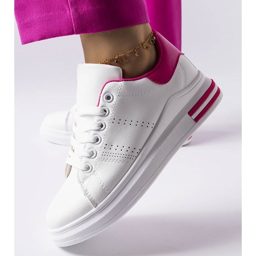 Białe sneakersy z różowym akcentem Davisson ze sklepu gemre w kategorii Trampki damskie - zdjęcie 157576513