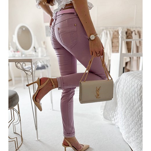 Fioletowe spodnie materiałowe Demers ze sklepu gemre w kategorii Spodnie damskie - zdjęcie 157578693