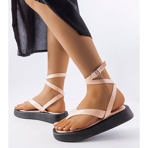 Beżowe sandały na platformie Salt ze sklepu gemre w kategorii Sandały damskie - zdjęcie 157580483