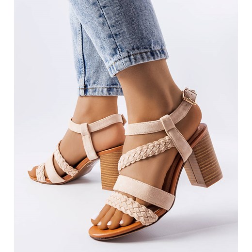 Beżowe sandały z plecionymi paskami Octave ze sklepu gemre w kategorii Sandały damskie - zdjęcie 157581743