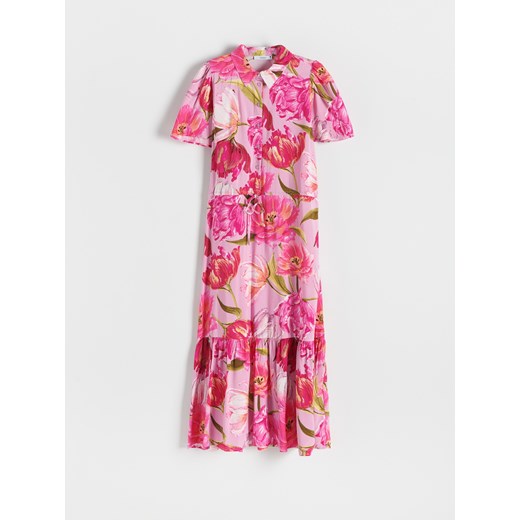 Sukienka Reserved z krótkim rękawem z tkaniny z dekoltem w serek mini 