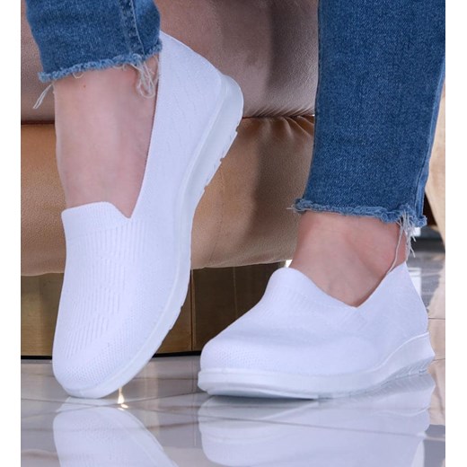 Wkładane białe damskie buty sportowe /F7-2 14150 T234/ ze sklepu Pantofelek24.pl w kategorii Trampki damskie - zdjęcie 157633173