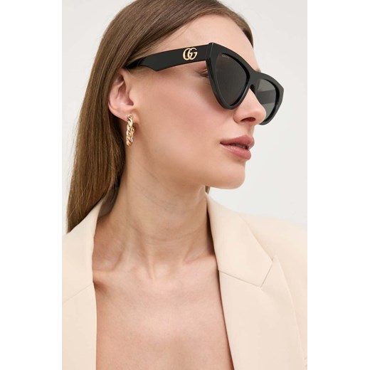 Gucci okulary przeciwsłoneczne damskie kolor czarny ze sklepu ANSWEAR.com w kategorii Okulary przeciwsłoneczne damskie - zdjęcie 158038031