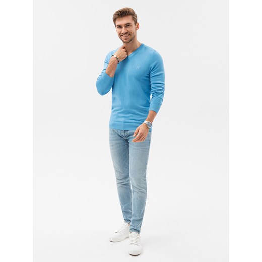 Sweter męski z haftem - błękitny V21 E191 XXL ombre