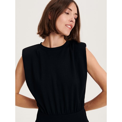 Sukienka czarna Reserved bez rękawów elegancka 