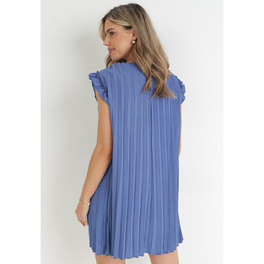 Niebieska Pudełkowa Sukienka Mini z Plisowanej Tkaniny Ematisa XL okazja Born2be Odzież