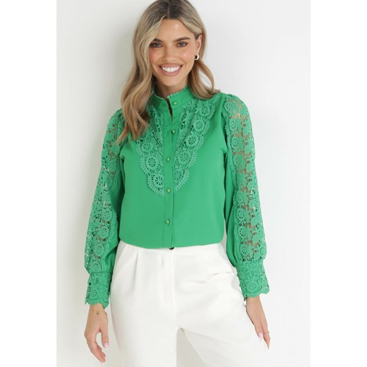 Zielona Koszula ze Stójką i Koronkowymi Rękawami Eremia ze sklepu Born2be Odzież w kategorii Koszule damskie - zdjęcie 159164961