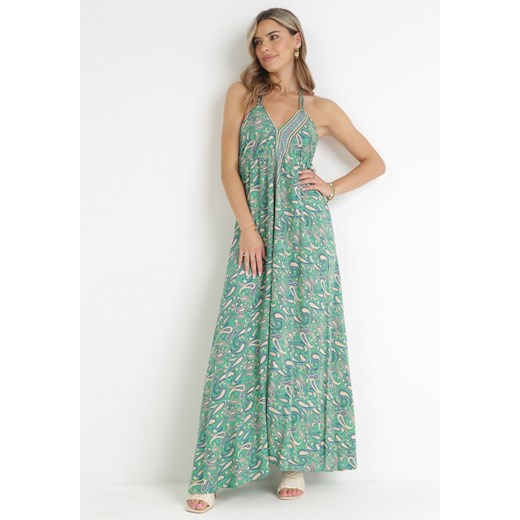 Zielona Wiskozowa Sukienka Maxi z Wiązaniem na Szyi i Rozkloszowanym Dołem Jeanine ze sklepu Born2be Odzież w kategorii Sukienki - zdjęcie 159220292