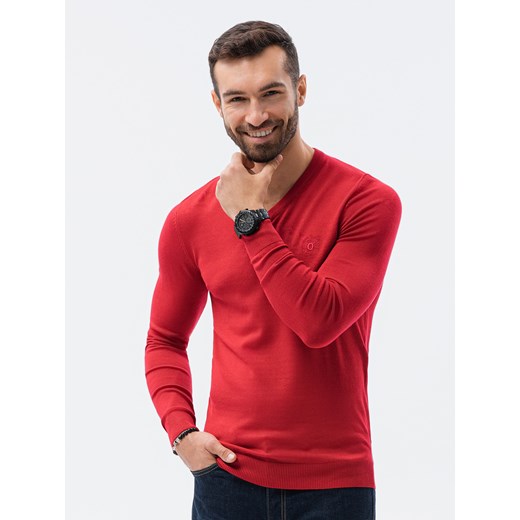 Sweter męski z haftem - czerwony V20 E191 ze sklepu ombre w kategorii Swetry męskie - zdjęcie 159249273