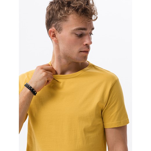 T-shirt męski bawełniany BASIC - musztardowy V8 S1370 ze sklepu ombre w kategorii T-shirty męskie - zdjęcie 159252422