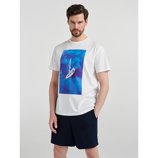 T-shirt męski Sinsay biały bawełniany w nadruki z krótkim rękawem 