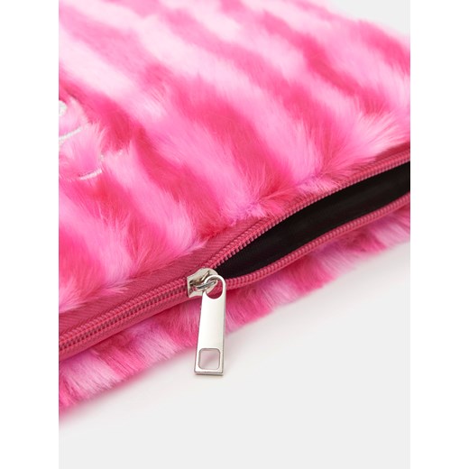 Sinsay - Etui na laptopa Barbie - Różowy Sinsay Jeden rozmiar Sinsay