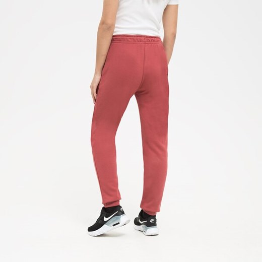 Spodnie damskie Nike czerwone 