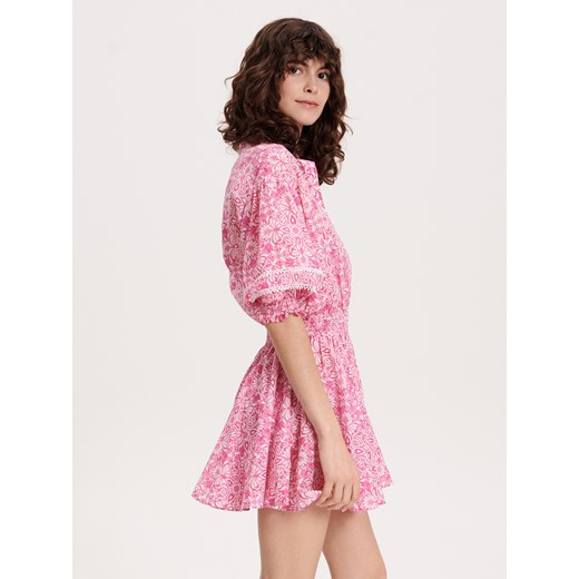 Reserved - Sukienka mini z bufiastymi rękawami - Różowy Reserved XS Reserved