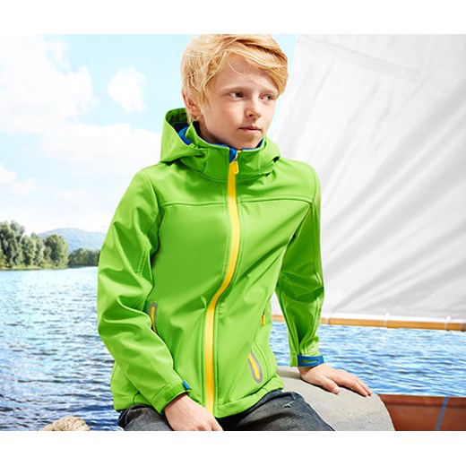 Dziecięca kurtka softshell tchibo zielony kaptur