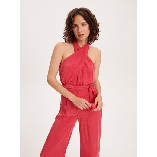 Reserved kombinezon damski elegancki czerwony długi z tkaniny 