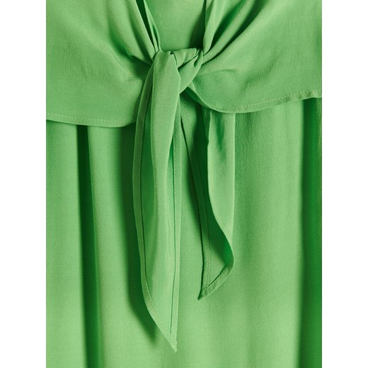 Reserved sukienka zielona na ramiączkach 