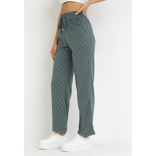 Zielone Szerokie Spodnie z Gumką w Pasie Moti ze sklepu Born2be Odzież w kategorii Spodnie damskie - zdjęcie 160066833