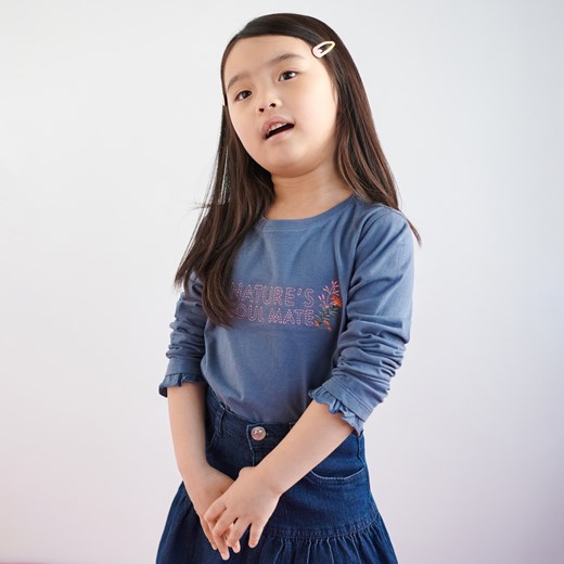 Granatowa bluzka dziewczęca Sinsay z długim rękawem z haftem 