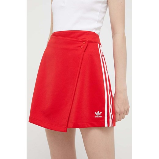 adidas Originals spódnica kolor czerwony mini prosta 36 ANSWEAR.com