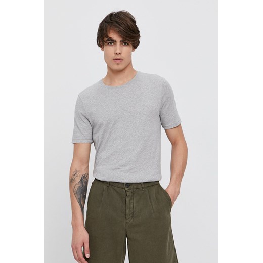 United Colors of Benetton T-shirt bawełniany kolor szary gładki ze sklepu ANSWEAR.com w kategorii T-shirty męskie - zdjęcie 160488330
