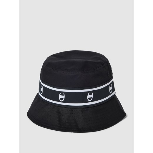 Czapka typu bucket hat z detalami z logo Champion M/L Peek&Cloppenburg 
