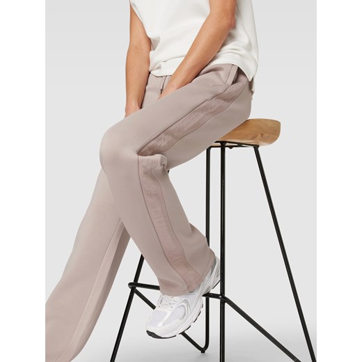 Spodnie dresowe o kroju straight fit z detalami z logo model ‘BRENDA’ L wyprzedaż Peek&Cloppenburg 