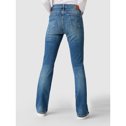 Jeansy z poszerzaną nogawką i dodatkiem streczu model ‘Maddie’ Tommy Jeans 26/34 Peek&Cloppenburg  promocyjna cena