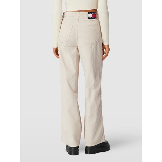 Spodnie sztruksowe z naszywką z logo model ‘Claire’ Tommy Jeans 28/30 promocyjna cena Peek&Cloppenburg 
