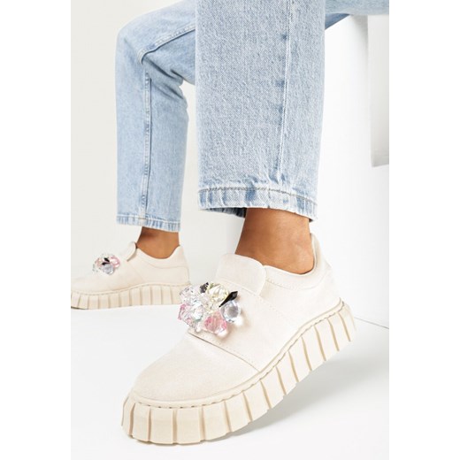 Beżowe Wsuwane Sneakersy z Kolorowymi Kryształkami Phedara ze sklepu born2be.pl w kategorii Buty sportowe damskie - zdjęcie 160925504