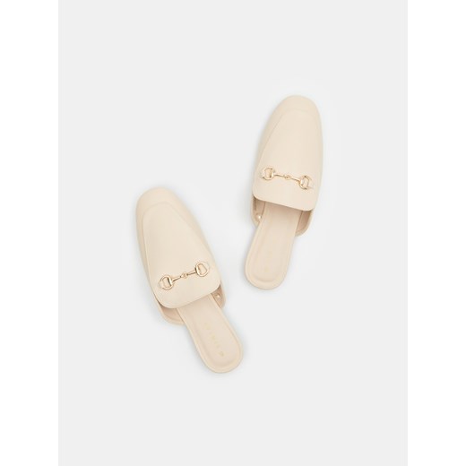 Klapki damskie Sinsay bez zapięcia płaskie 