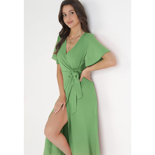 Zielona Kopertowa Sukienka Midi z Materiałowym Paskiem Noriana L/XL Born2be Odzież okazyjna cena