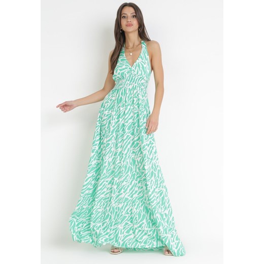 Zielona Rozkloszowana Sukienka Maxi z Wiązaniem na Szyi Persina ze sklepu Born2be Odzież w kategorii Sukienki - zdjęcie 160958071