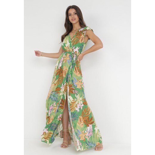 Zielona Sukienka Maxi z Kopertowym Dekoltem w Kwiaty Nasham ze sklepu Born2be Odzież w kategorii Sukienki - zdjęcie 160970591