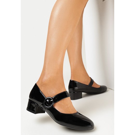 Czółenka Born2be wiosenne z okrągłym noskiem 