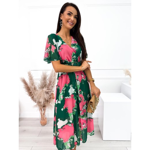 Sukienka Modnakiecka.pl w kwiaty wielokolorowa midi w serek z paskiem 