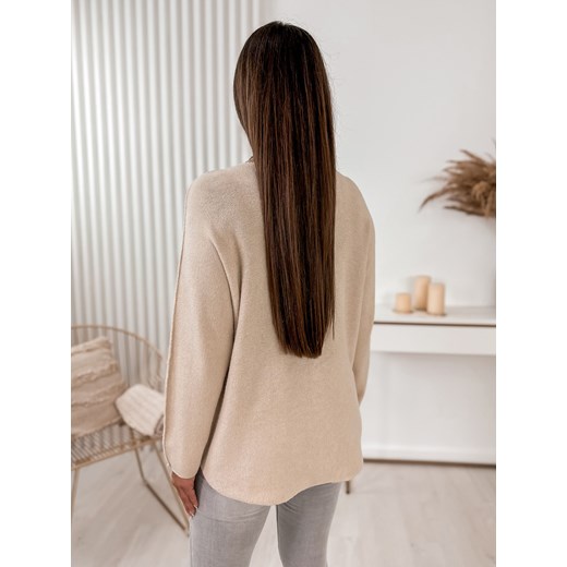 Sweter damski Ubra z dekoltem w serek 