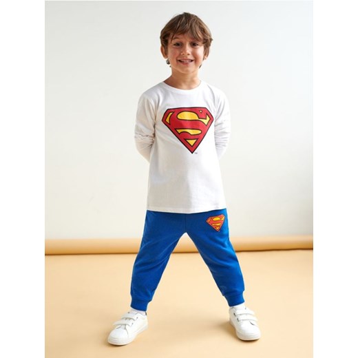 Sinsay - Spodnie dresowe jogger Superman - niebieski ze sklepu Sinsay w kategorii Spodnie chłopięce - zdjęcie 161209120