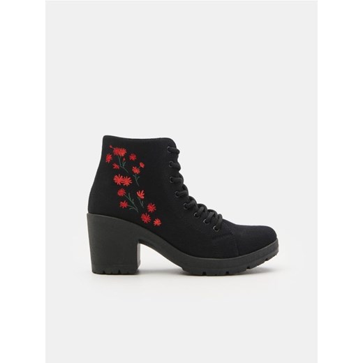 Botki czarne Sinsay casualowe 