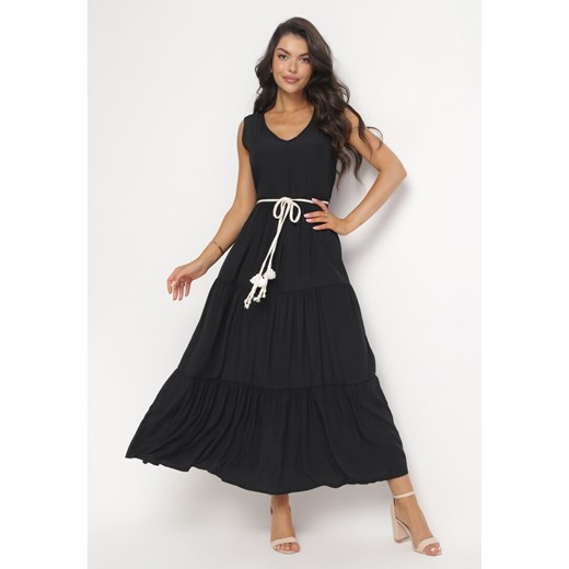 Czarna Rozkloszowana Sukienka Maxi z Plecionym Sznurkiem w Talii Ralica ze sklepu Born2be Odzież w kategorii Sukienki - zdjęcie 161280953