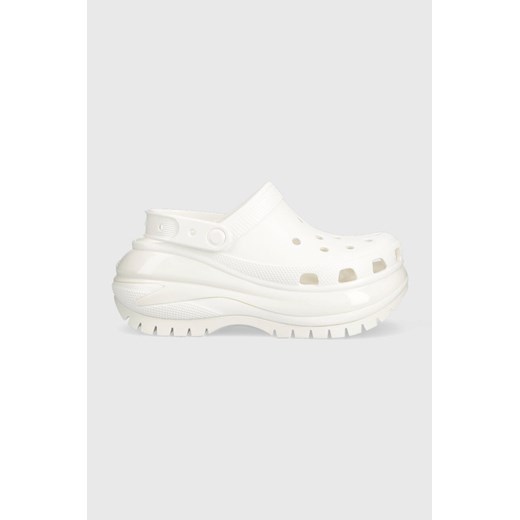 Crocs klapki Classic Mega Crush Clog damskie kolor biały na platformie 206867 ze sklepu PRM w kategorii Klapki damskie - zdjęcie 161395562