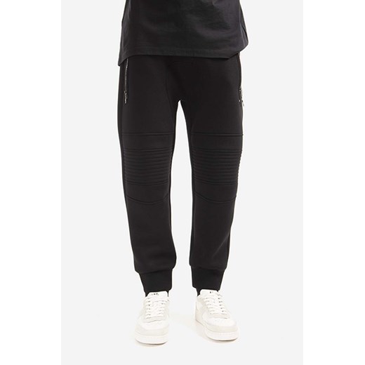 Neil Barett spodnie dresowe Skinny Low Rise Swatpants kolor czarny gładkie BJP002BH.S505C.01-CZARNY ze sklepu PRM w kategorii Spodnie męskie - zdjęcie 161399104