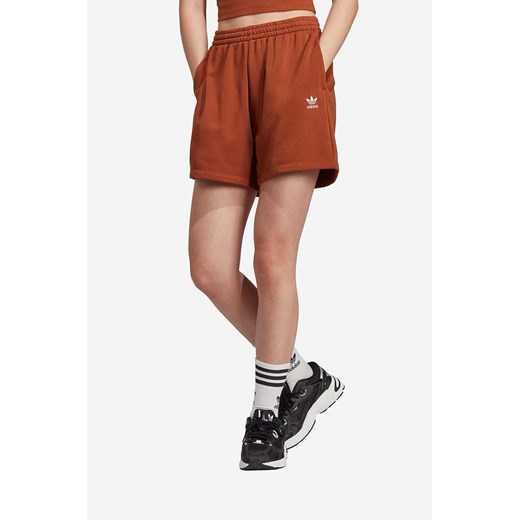 adidas Originals szorty damskie kolor brązowy gładkie high waist IL9619-BRAZOWY ze sklepu PRM w kategorii Szorty - zdjęcie 161410464