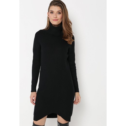 Czarna Sweterkowa Sukienka z Golfem i Asymetrycznym Dołem Elisane ze sklepu Born2be Odzież w kategorii Sukienki - zdjęcie 161438423