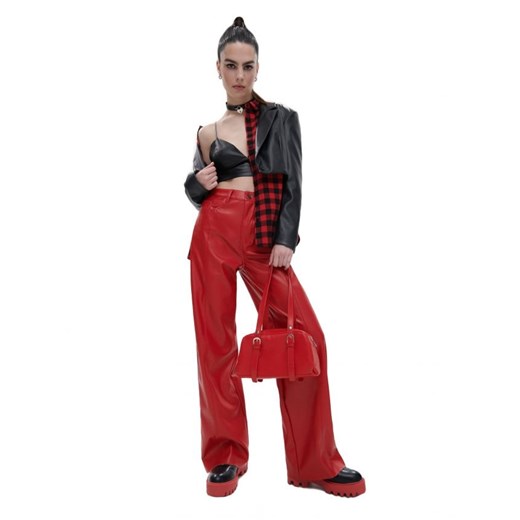 Cropp - Czerwone spodnie z imitacji skóry - czerwony Cropp 34 promocja Cropp