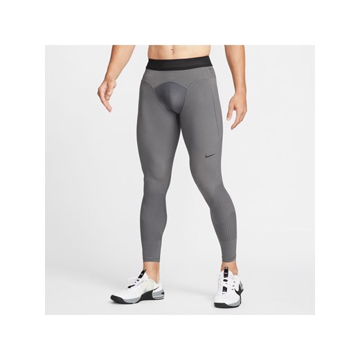 Nike A.P.S. Męskie uniwersalne legginsy Dri-FIT ADV - Szary ze sklepu Nike poland w kategorii Spodnie męskie - zdjęcie 161520702