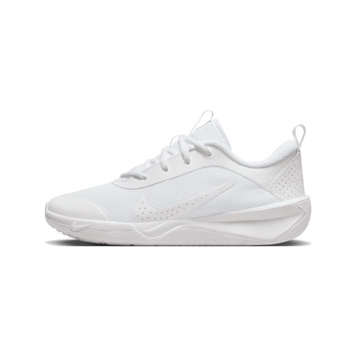 Buty sportowe damskie Nike z gumy na płaskiej podeszwie białe 