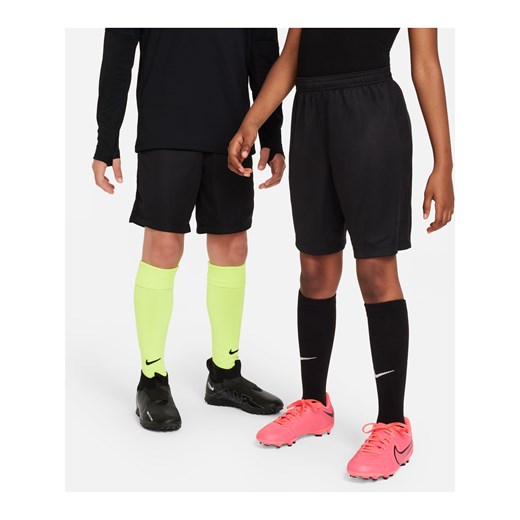 Spodenki piłkarskie dla dzieci Nike Dri-FIT Academy23 - Czerń ze sklepu Nike poland w kategorii Spodenki chłopięce - zdjęcie 161522303