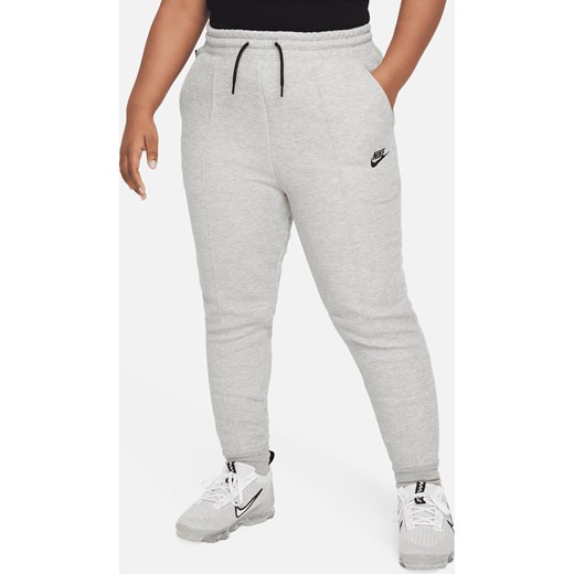 Joggery dla dużych dzieci (dziewcząt) Nike Sportswear Tech Fleece (szersze rozmiary) - Szary ze sklepu Nike poland w kategorii Spodnie dziewczęce - zdjęcie 161524523